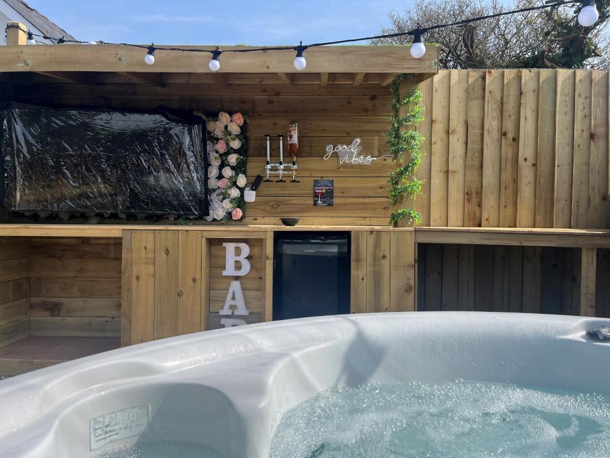 Sycamore Cottage Тенбі Екстер'єр фото